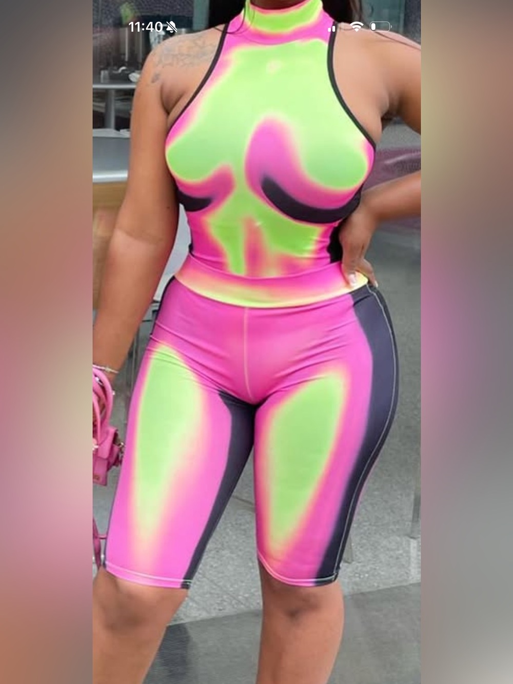 High-Waist Neon Colorblock Capris - Pink & Lime